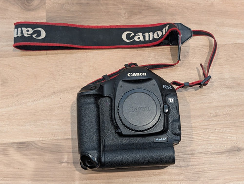 133k clicks canon - canon, 1d